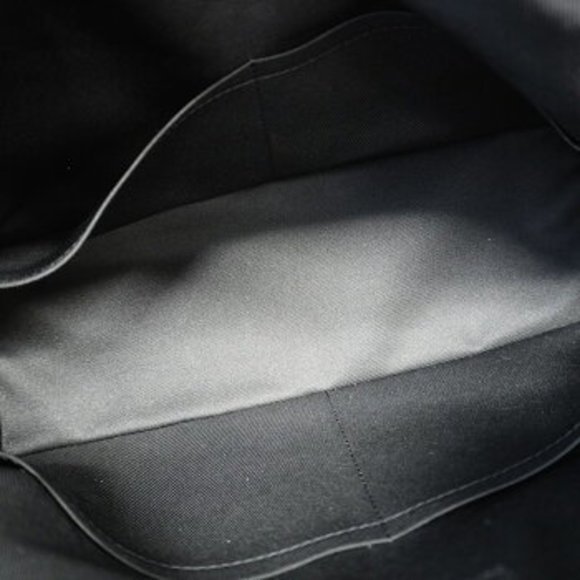 Louis Vuitton Monogram Implant Pontyu PM Shoulder Bag - Picture 4 of 7